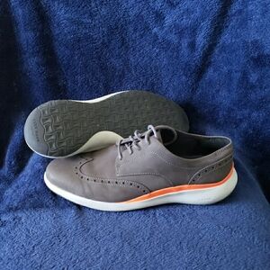 Cole Haan Men's Gray and Orange Oxfords C33765